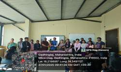 मराठी भाषा आणि रोजगाराच्या संधी या कार्यशाळेस सहभागी डॉ घाळी महाविद्यालय