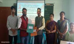 पदवीनंतरच्या   करिअरच्या संधी _ स्पर्धा विश्व प्रबोधिनी _MOU   ओंकार स्पर्धा मार्गदर्शन केंद्र